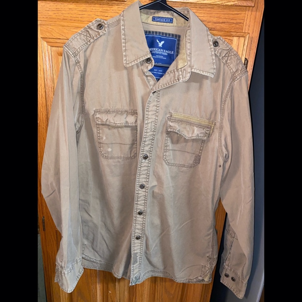 American Eagle Button Up Shirt.